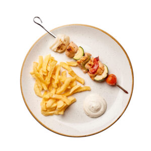 Brocheta de pollo campero marinado